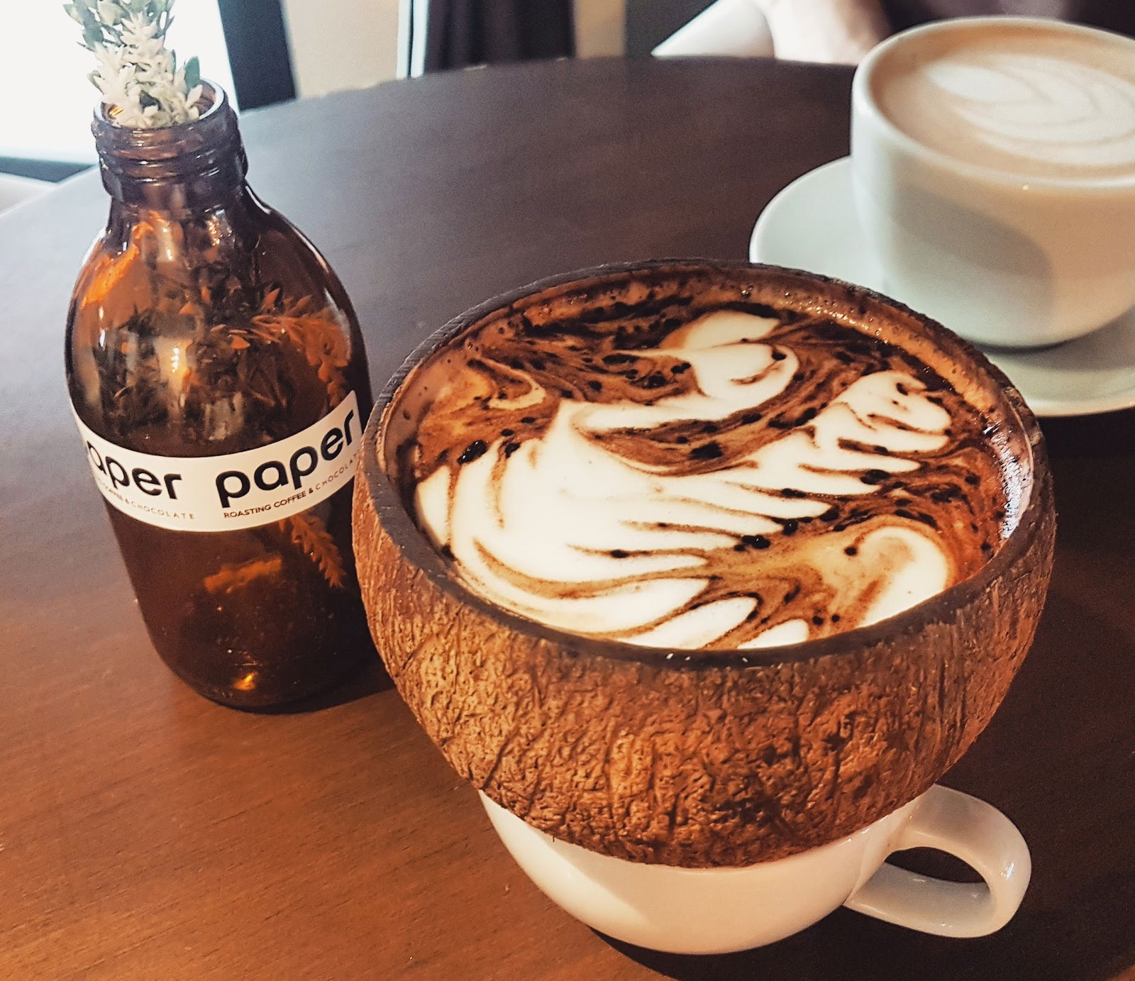 Paper Roasting Coffee & Chocolate - Bestekar