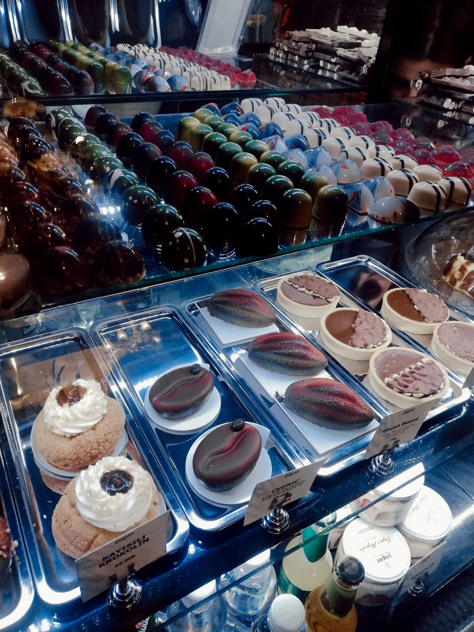 Paper Roasting Coffee & Chocolate - Bestekar