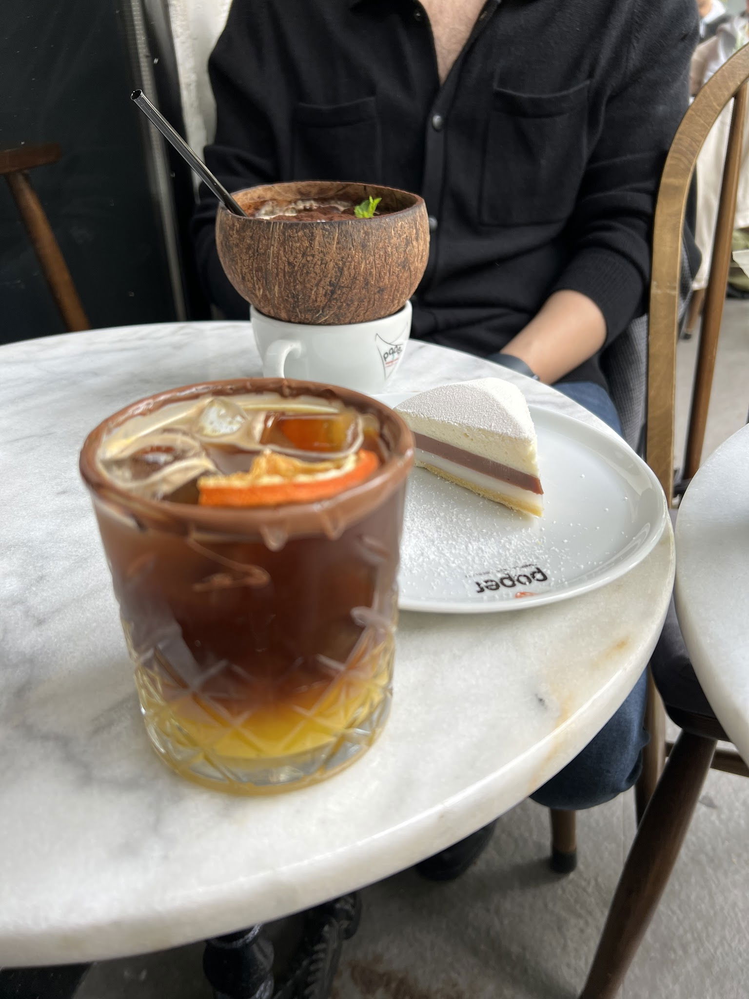 Paper Roasting Coffee & Chocolate - Bestekar