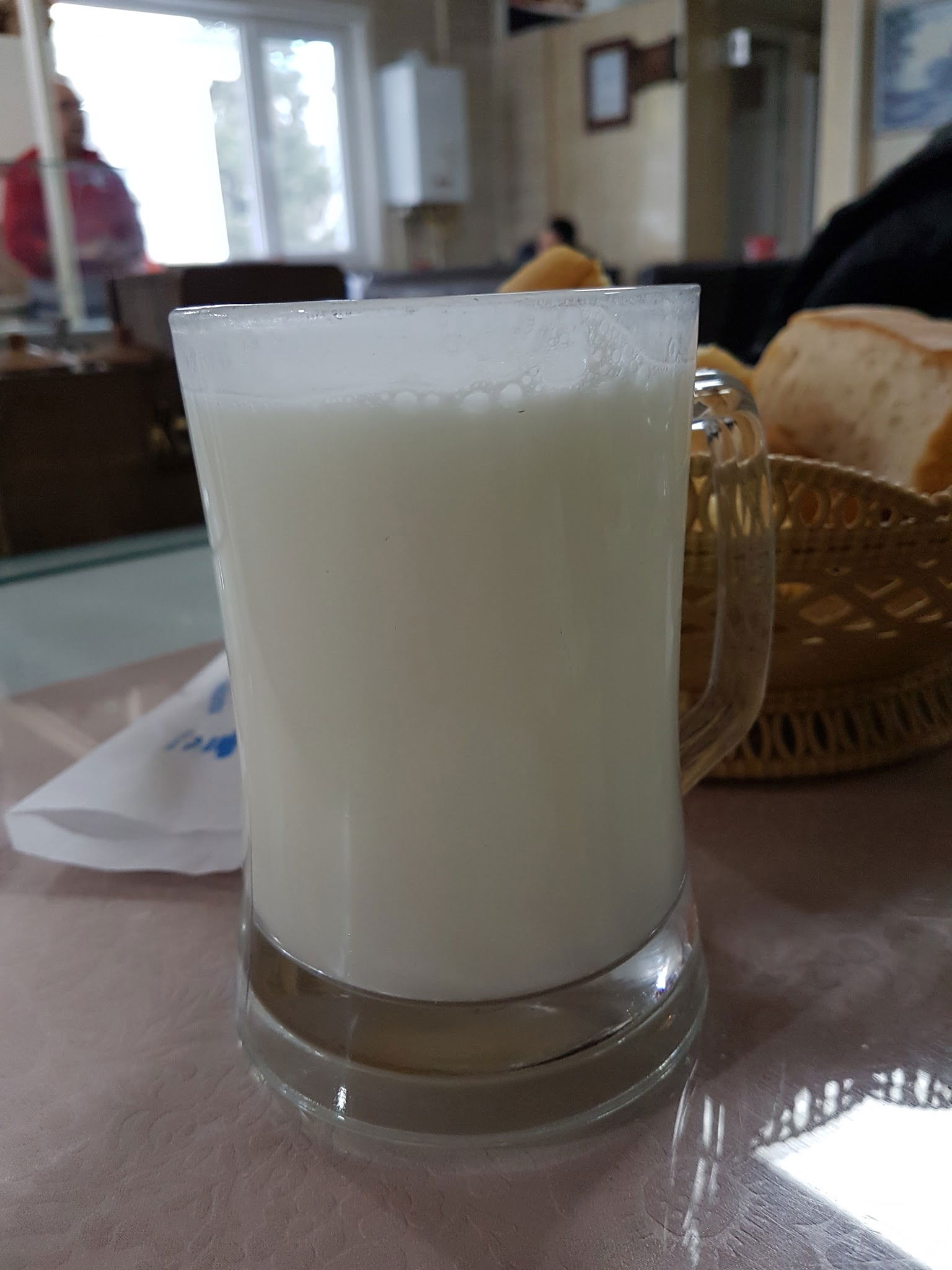 Sardunya Köfte Ve Çorba