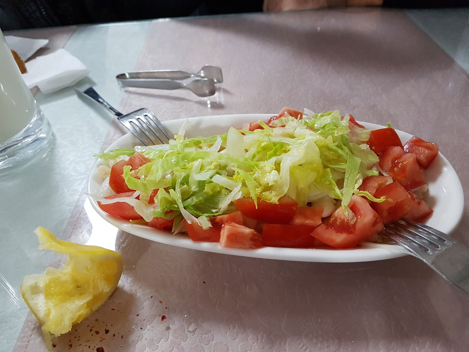 Sardunya Köfte Ve Çorba