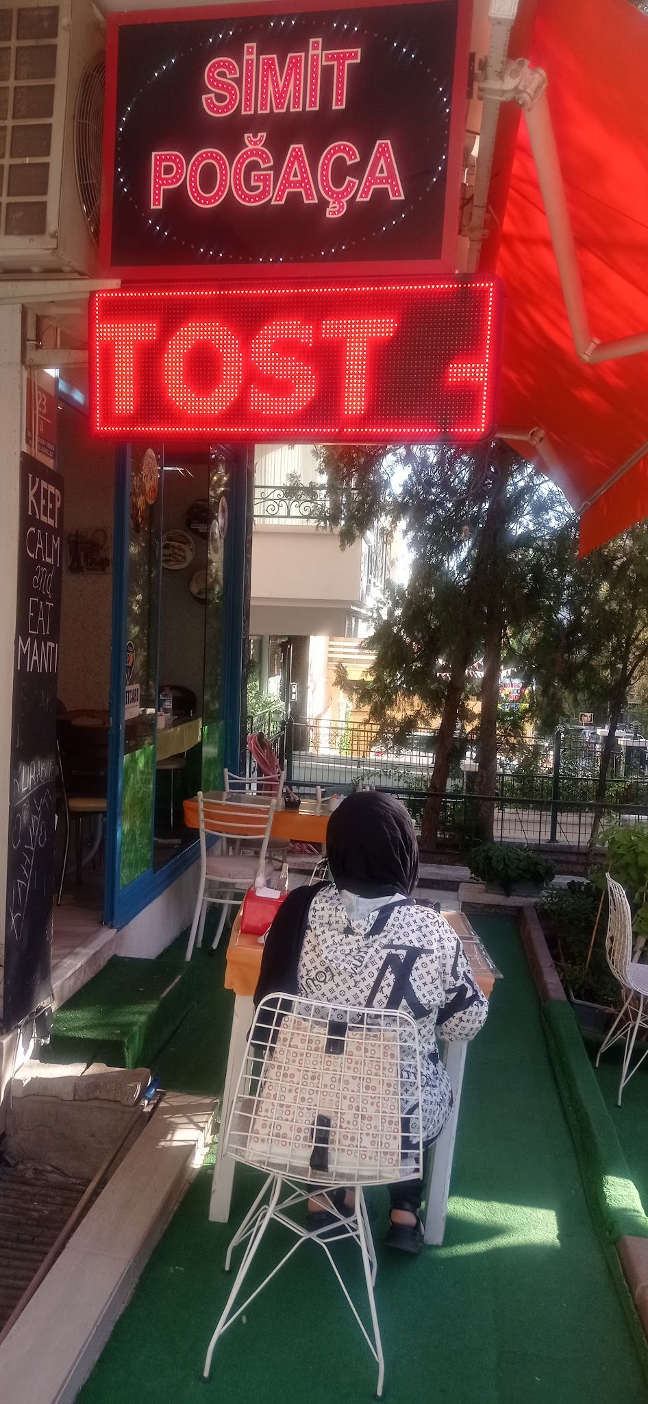 Özlem Mantı Ve Cafe