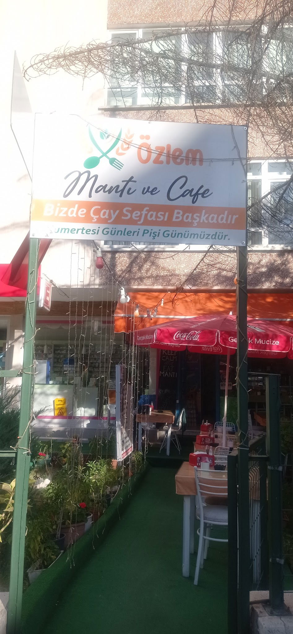 Özlem Mantı Ve Cafe