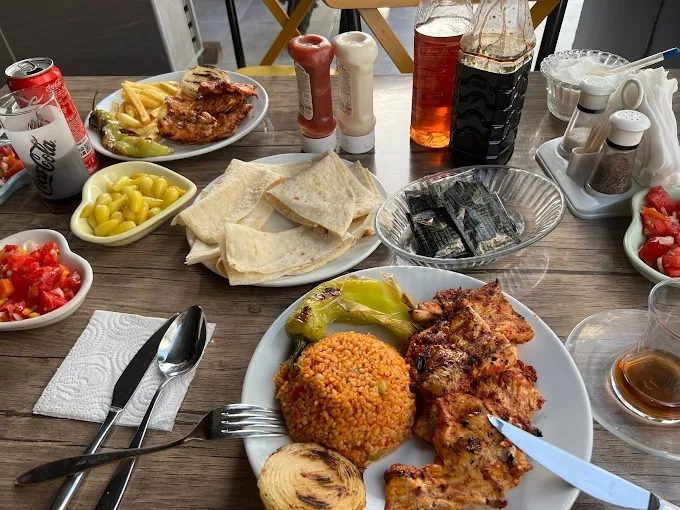 OZBİ CHİCKEN & GRİLL