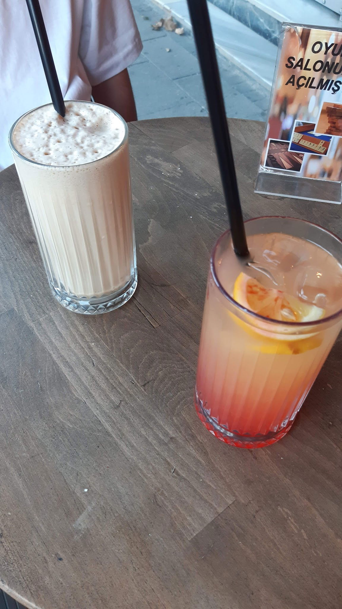 Kahverengi Cafe Çapa