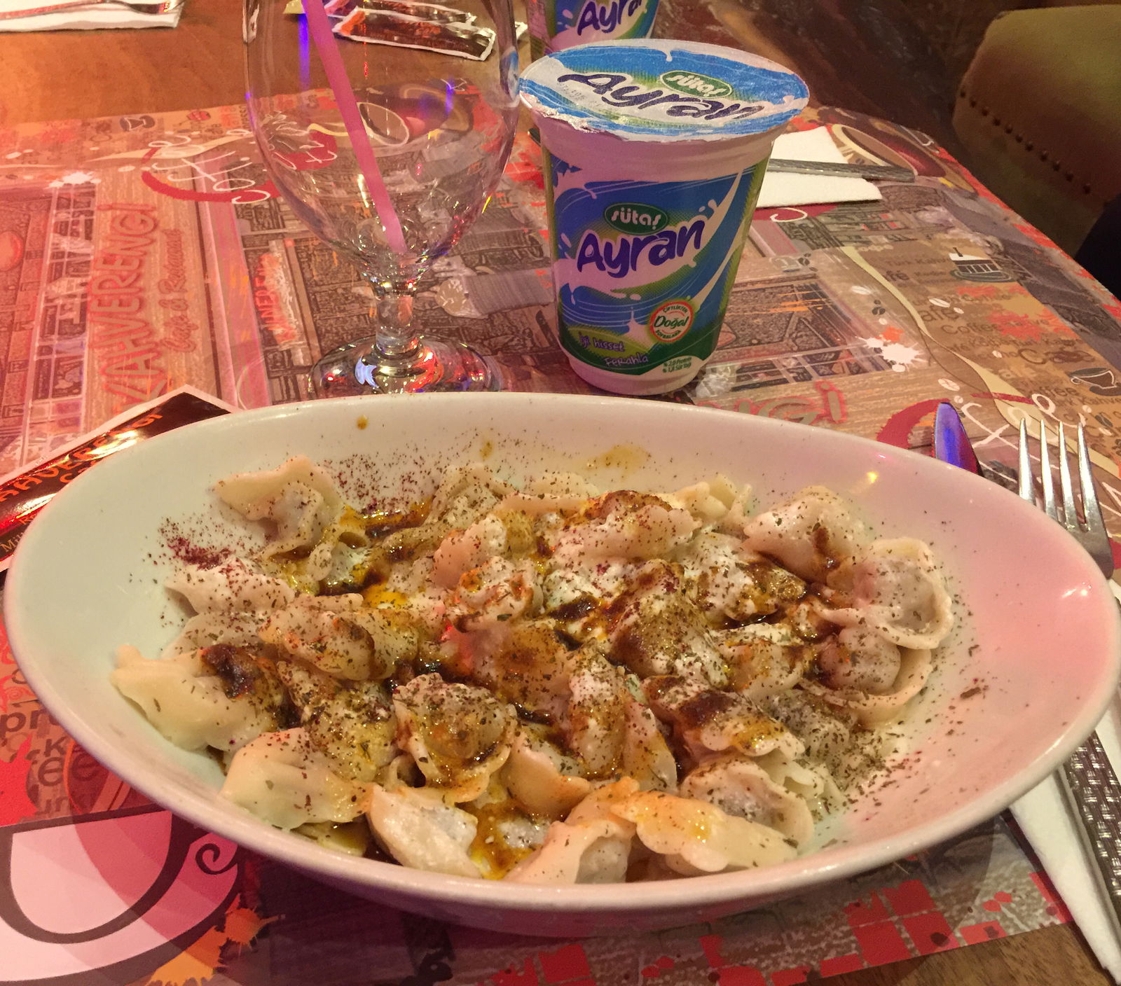 Kahverengi Cafe Çapa