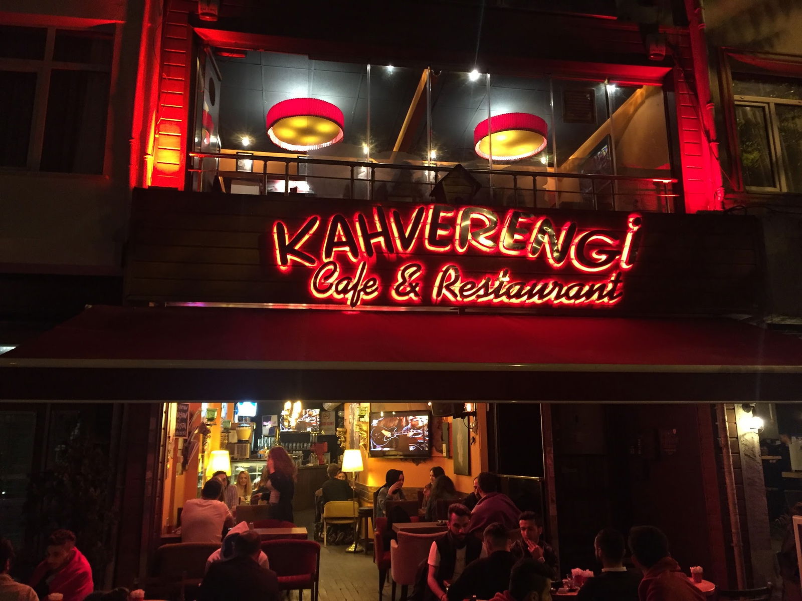 Kahverengi Cafe Çapa