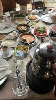 Yeni Derya Cafe resimleri