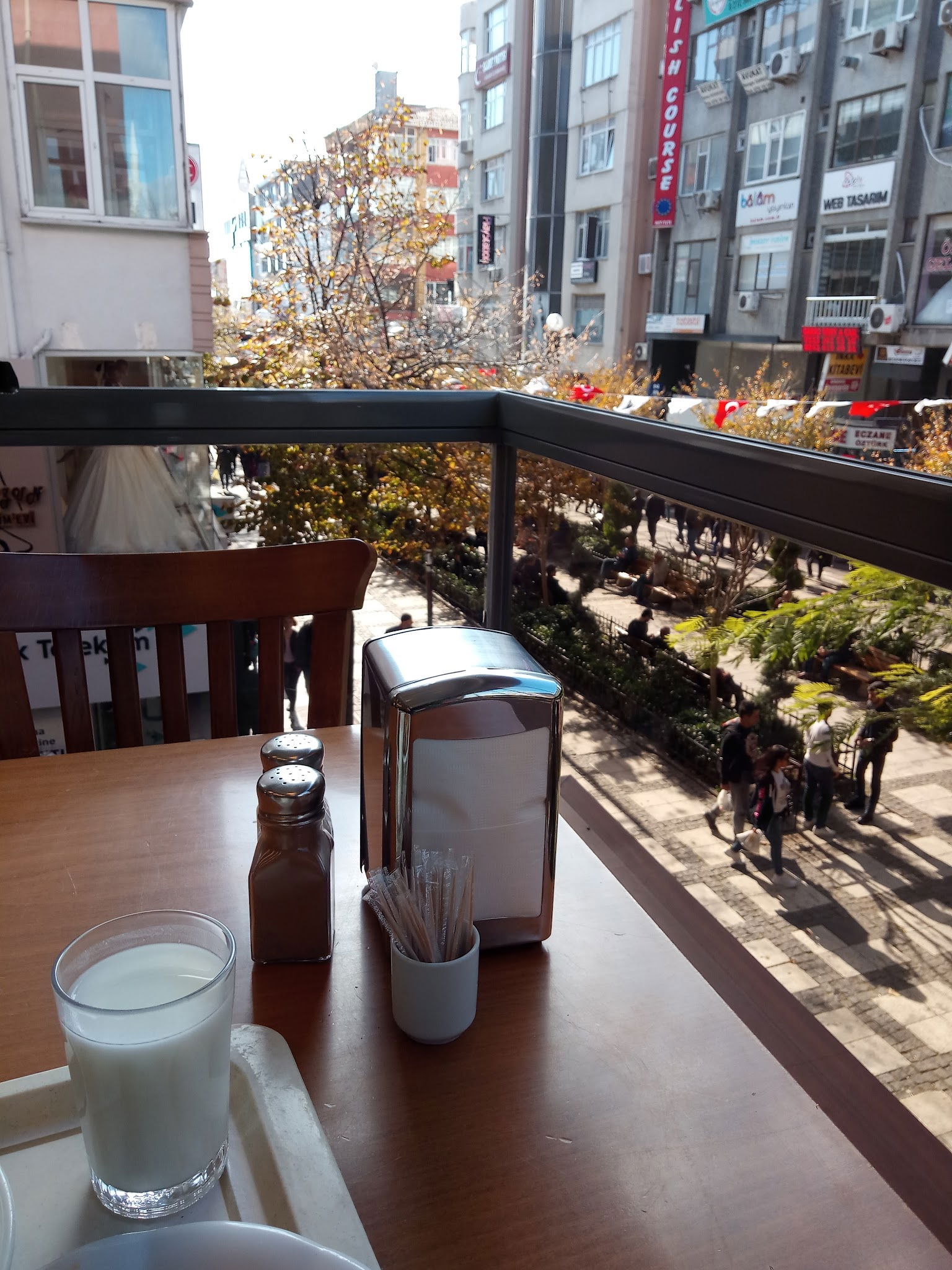 Aşikar İstanbul Lokantası