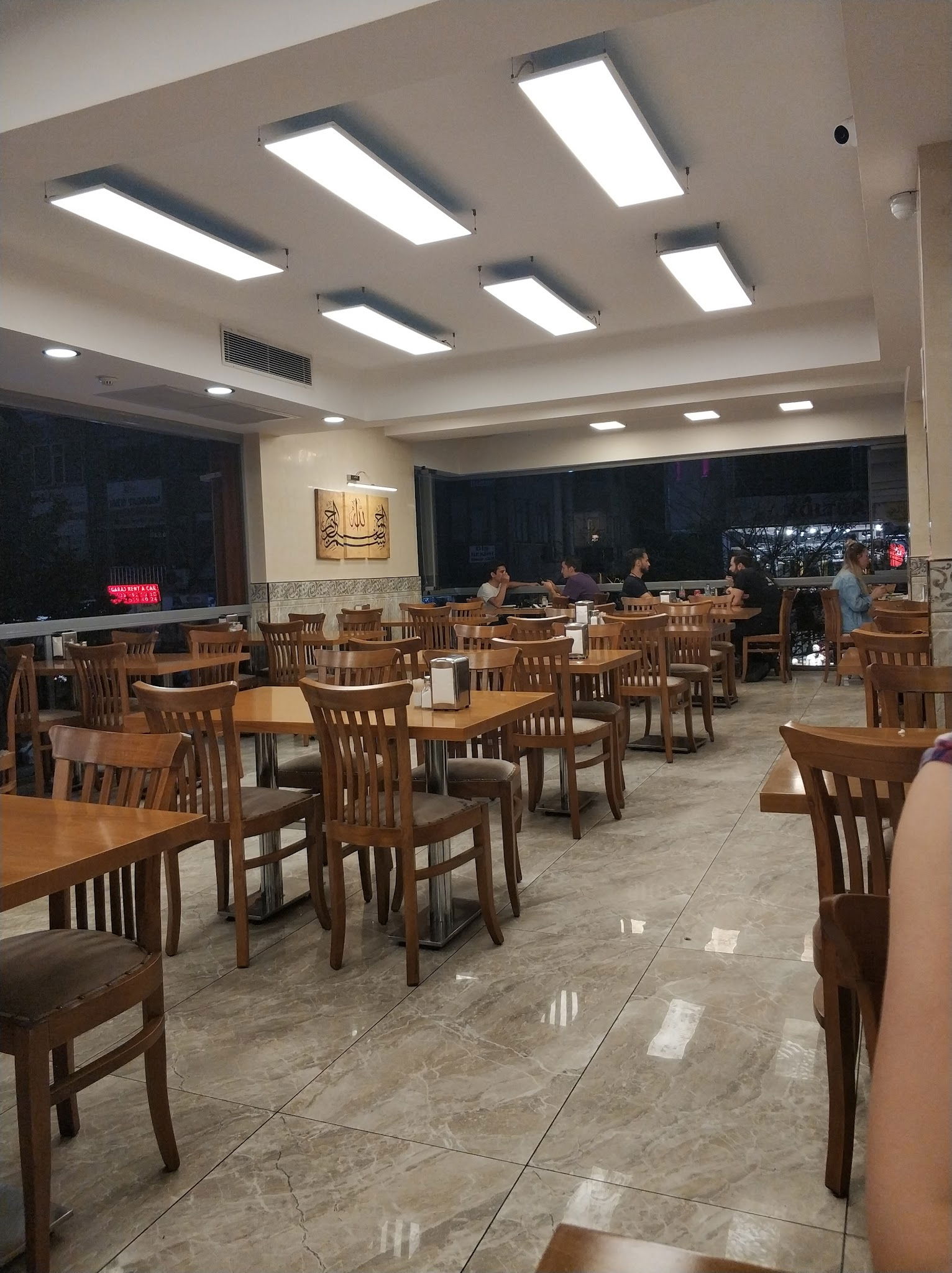 Aşikar İstanbul Lokantası