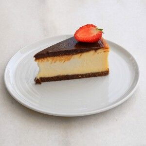 Çikolatalı Cheesecake (Bütün)