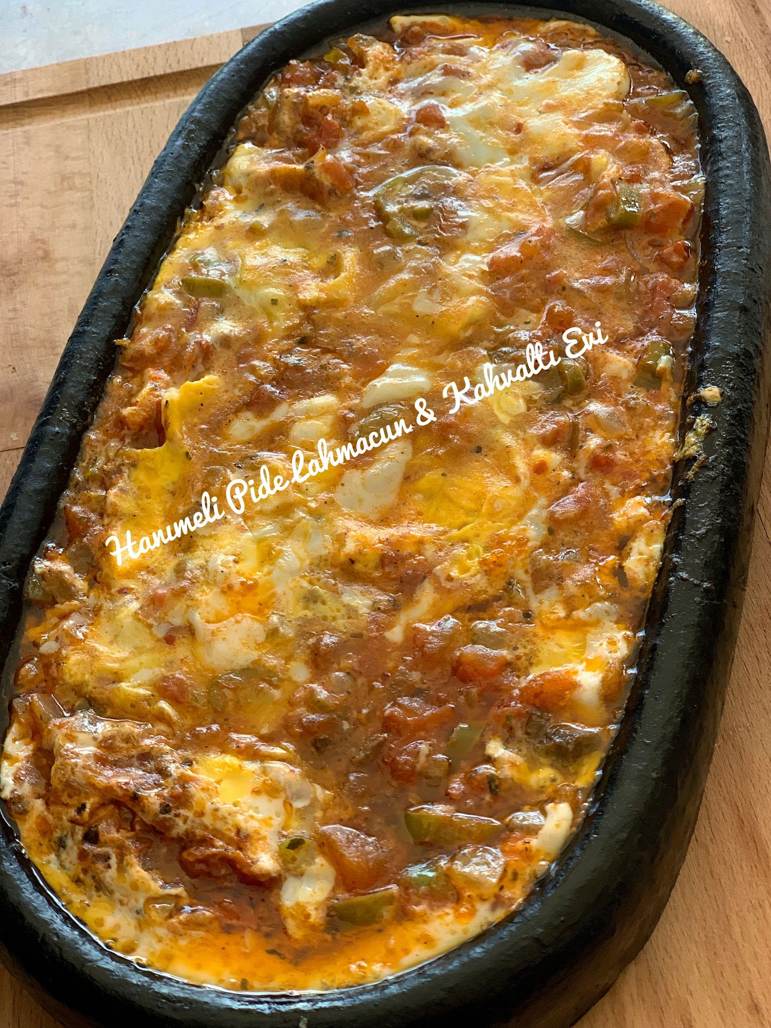 Hanimeli̇ Pi̇de Lahmacun & Kahvalti Evi̇