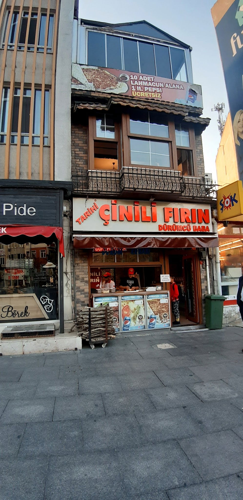 Tarihi Çinili Fırın Dürümcü Baba-Pide,Kebap,Lahmacun