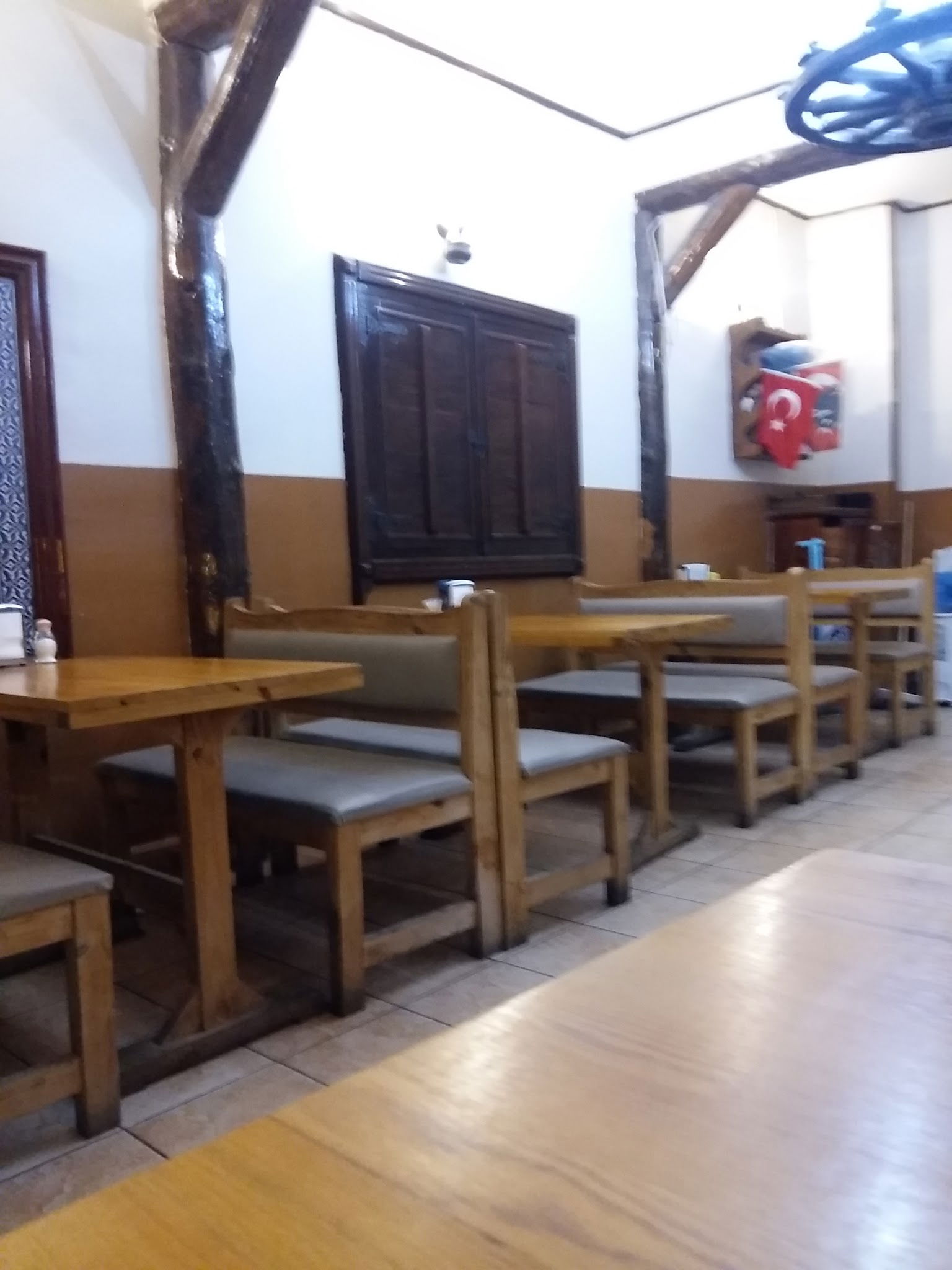 Tarihi Çinili Fırın Dürümcü Baba-Pide,Kebap,Lahmacun