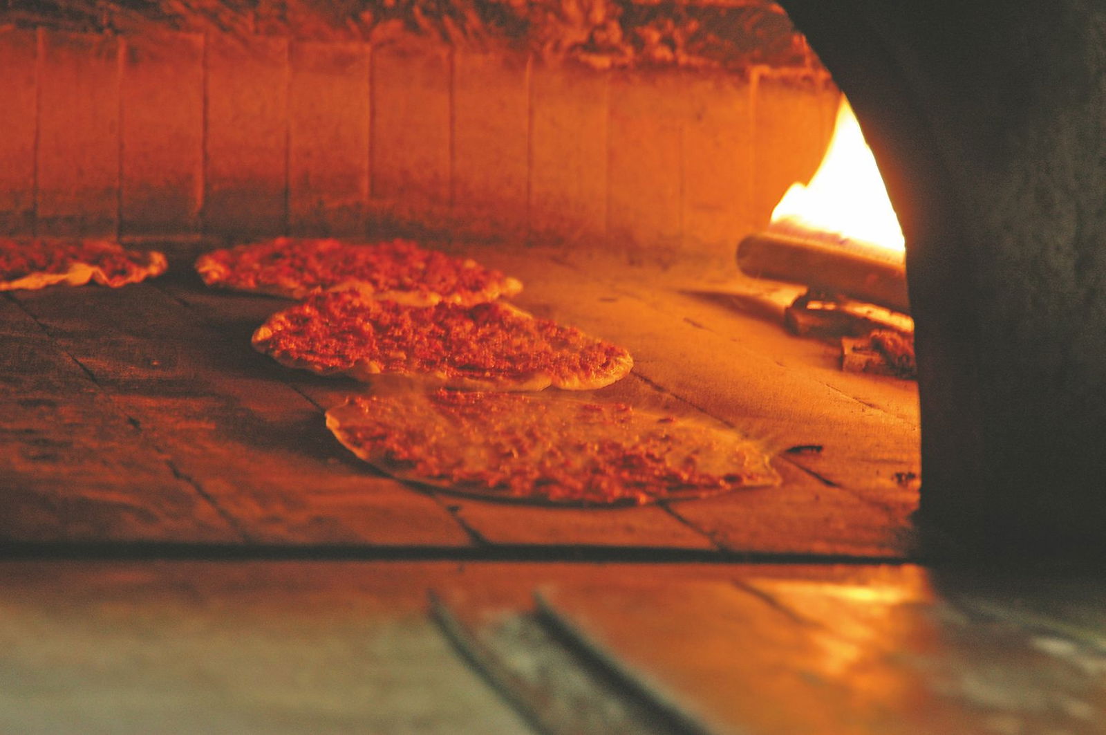 Tarihi Çinili Fırın Dürümcü Baba-Pide,Kebap,Lahmacun