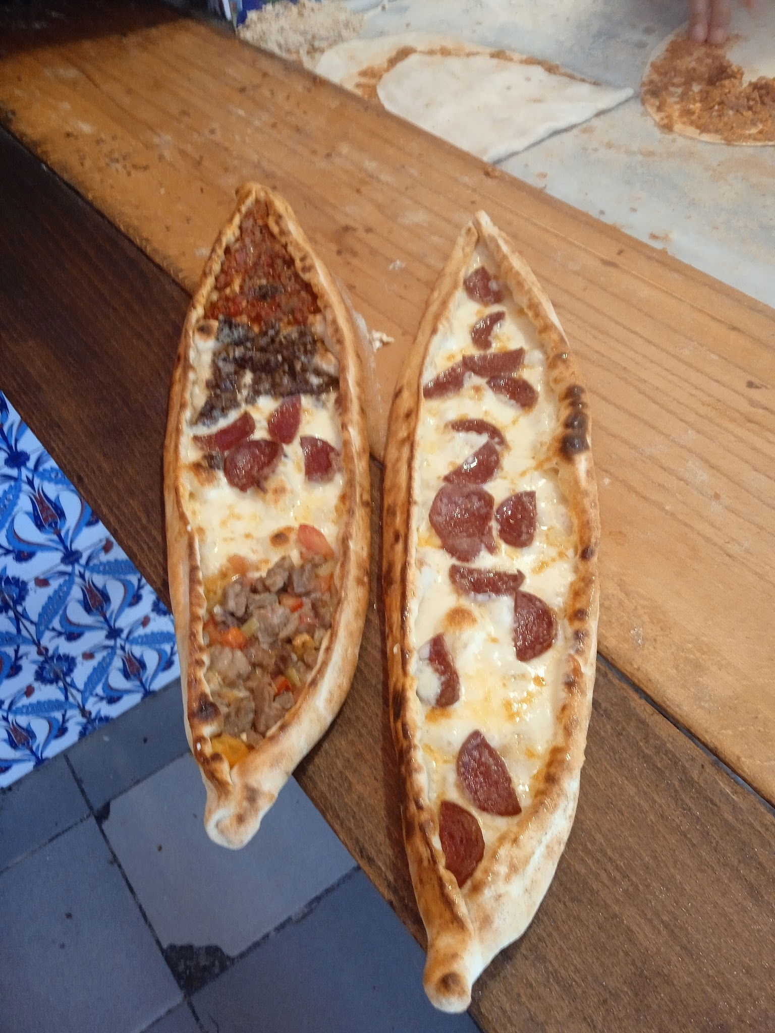 Tarihi Çinili Fırın Dürümcü Baba-Pide,Kebap,Lahmacun