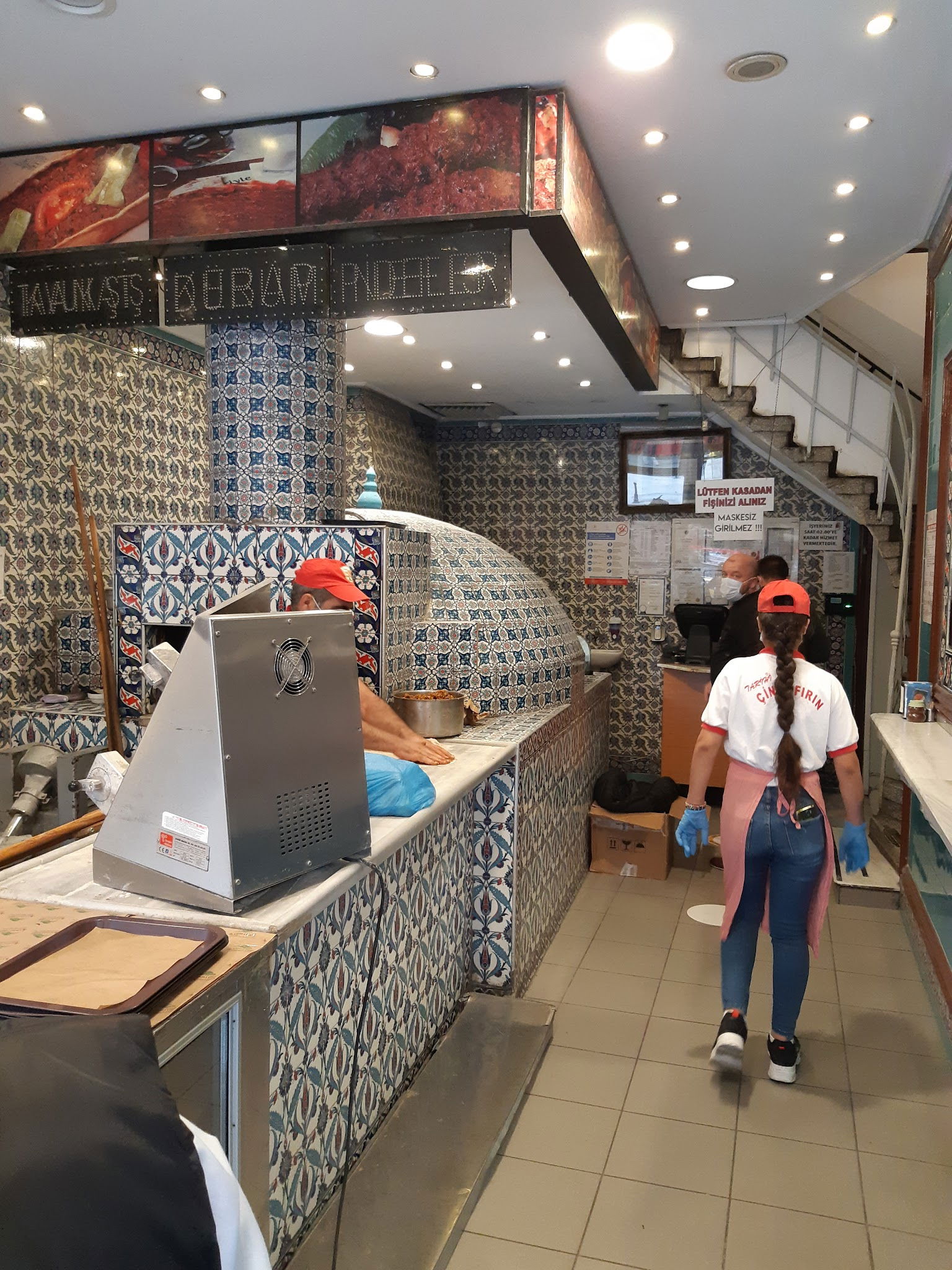 Tarihi Çinili Fırın Dürümcü Baba-Pide,Kebap,Lahmacun