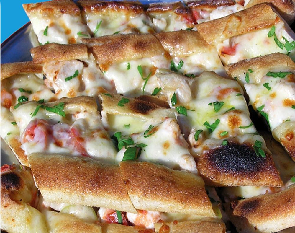 Karışık Tavuklu Pide