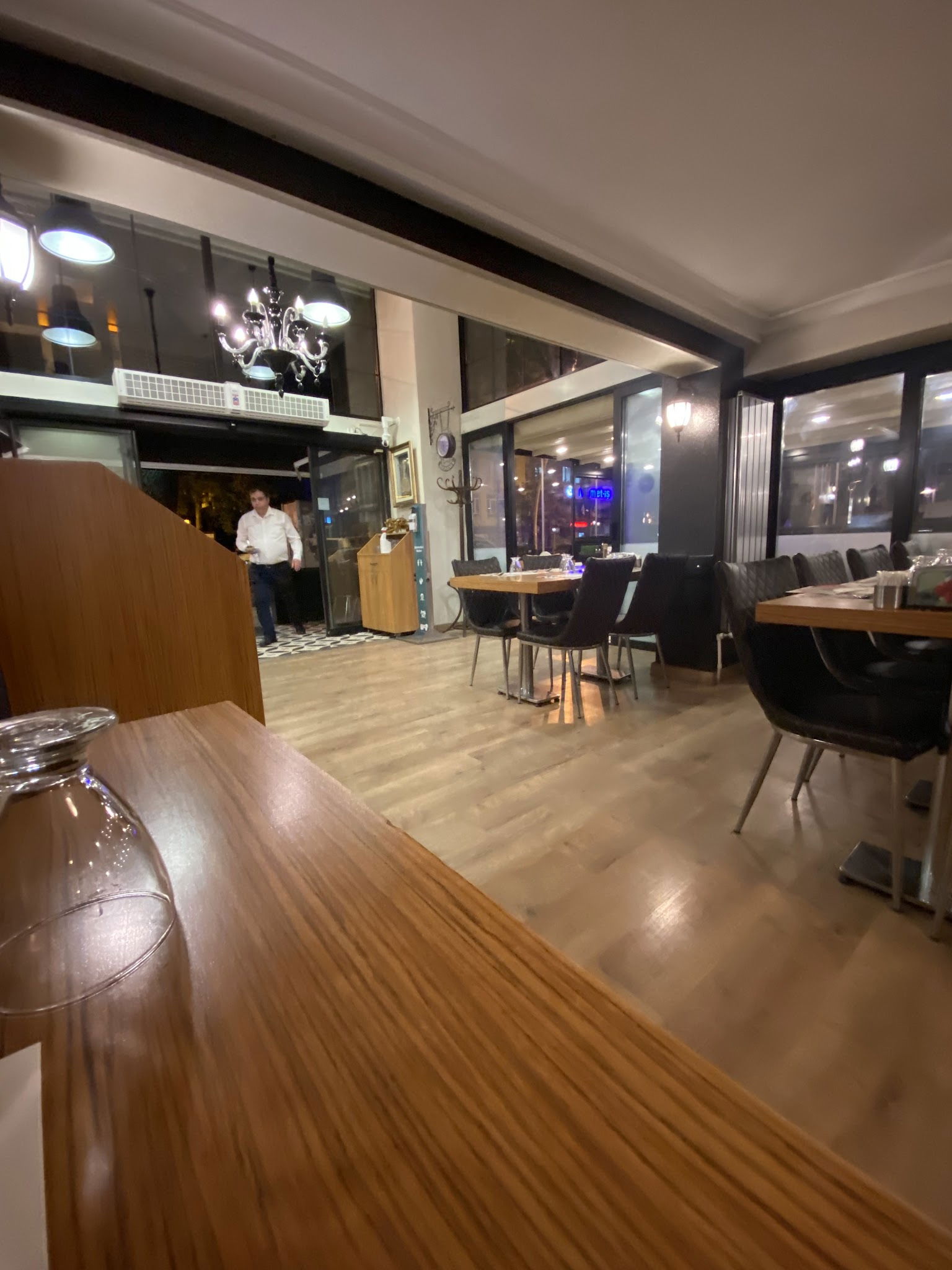 Cinaralti Iskembe Ve Lokantasi