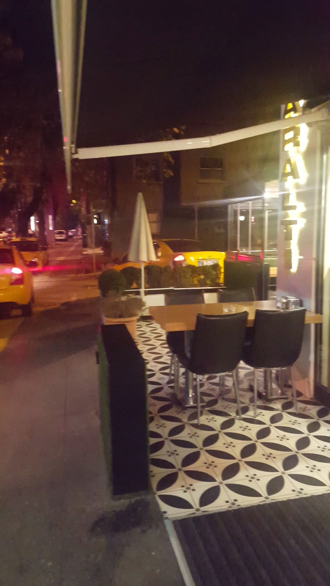 Cinaralti Iskembe Ve Lokantasi