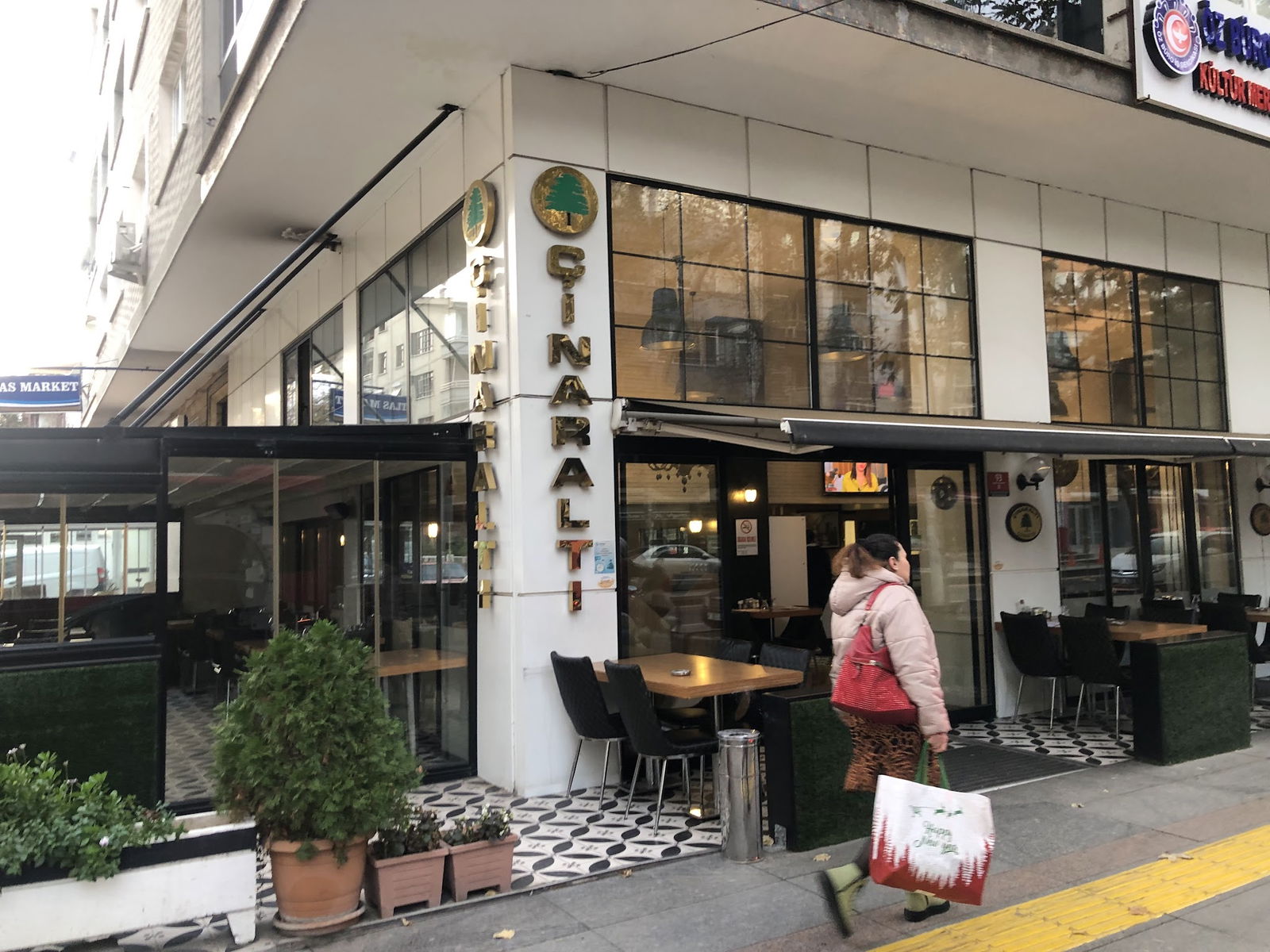 Cinaralti Iskembe Ve Lokantasi