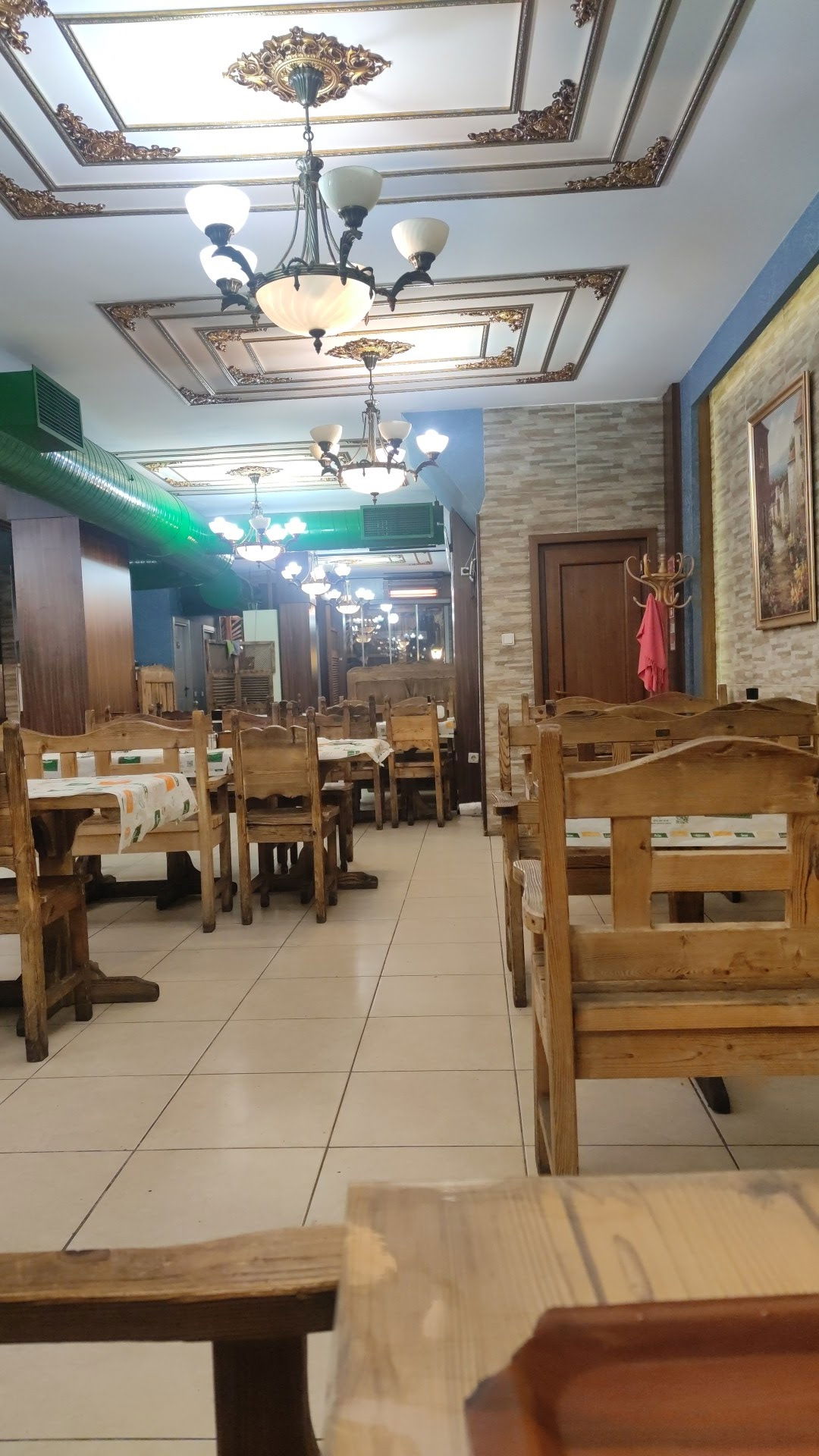 Semiz Et Kağıthane Şubesi Kasap & Izgara Salonları