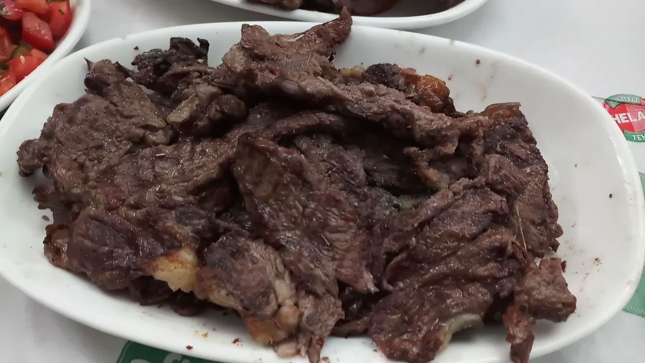 Semiz Et Kağıthane Şubesi Kasap & Izgara Salonları