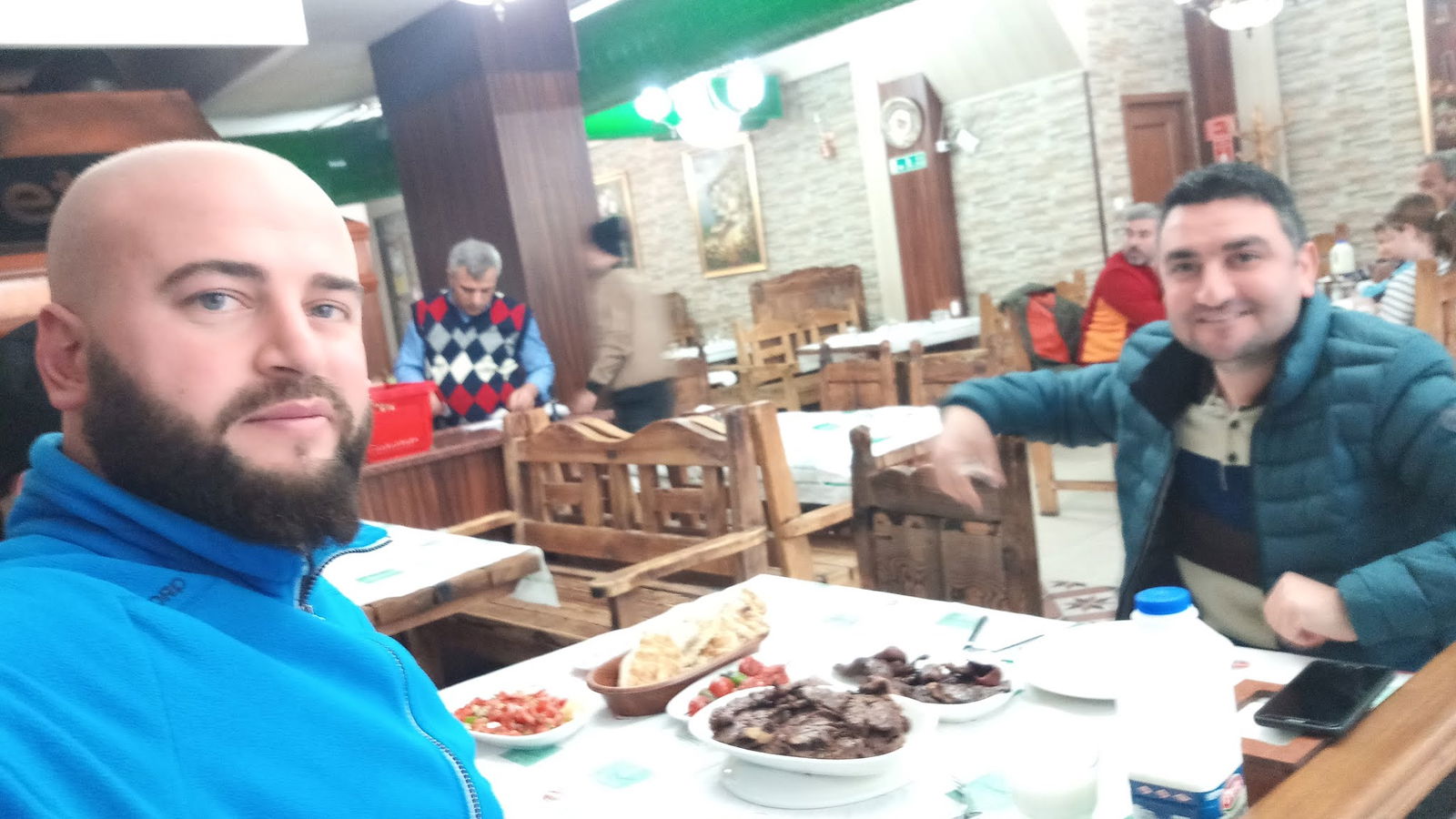 Semiz Et Kağıthane Şubesi Kasap & Izgara Salonları