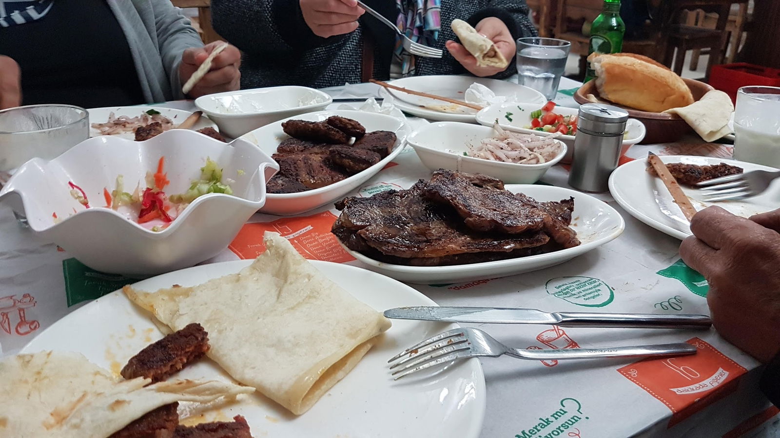 Semiz Et Kağıthane Şubesi Kasap & Izgara Salonları