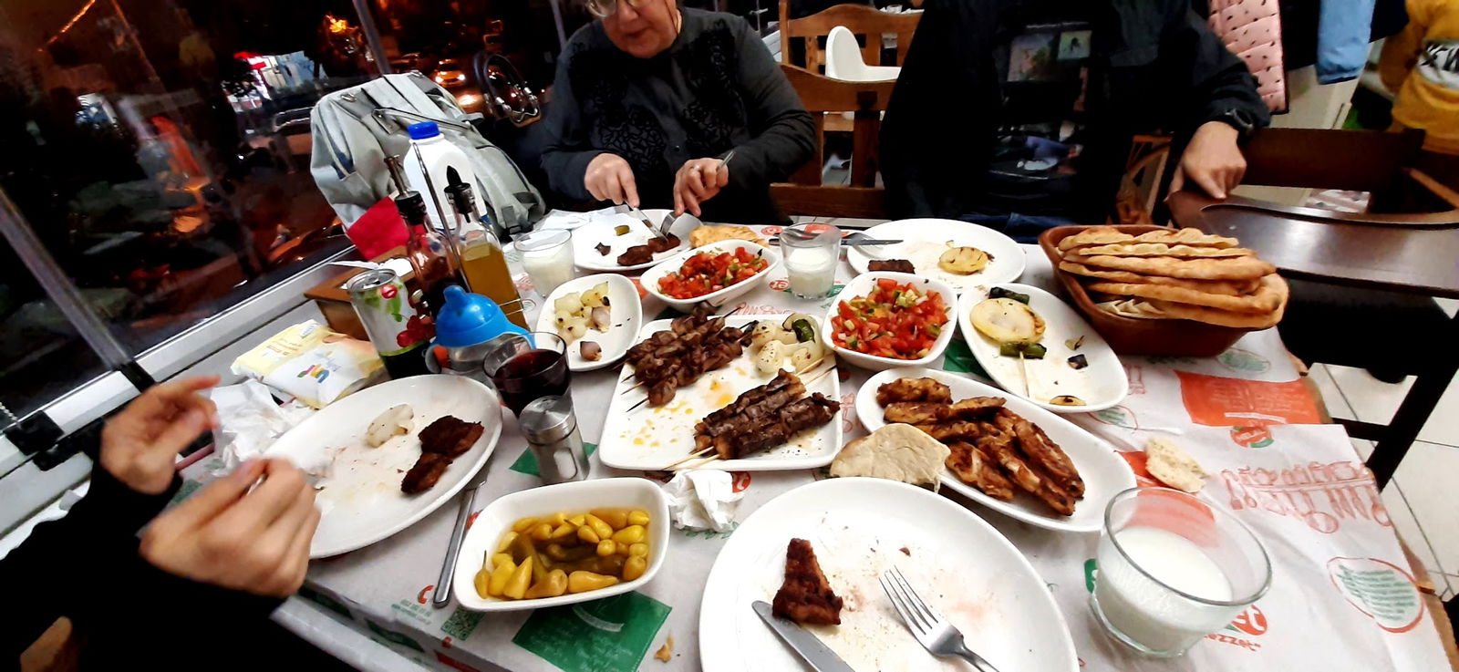 Semiz Et Kağıthane Şubesi Kasap & Izgara Salonları