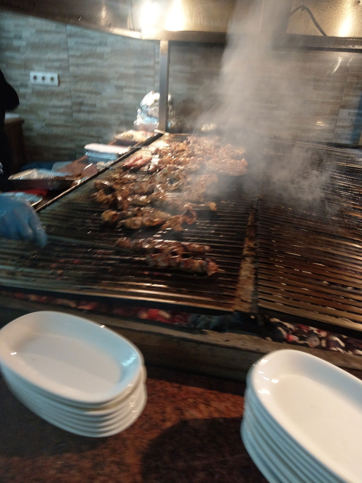 Semiz Et Kağıthane Şubesi Kasap & Izgara Salonları