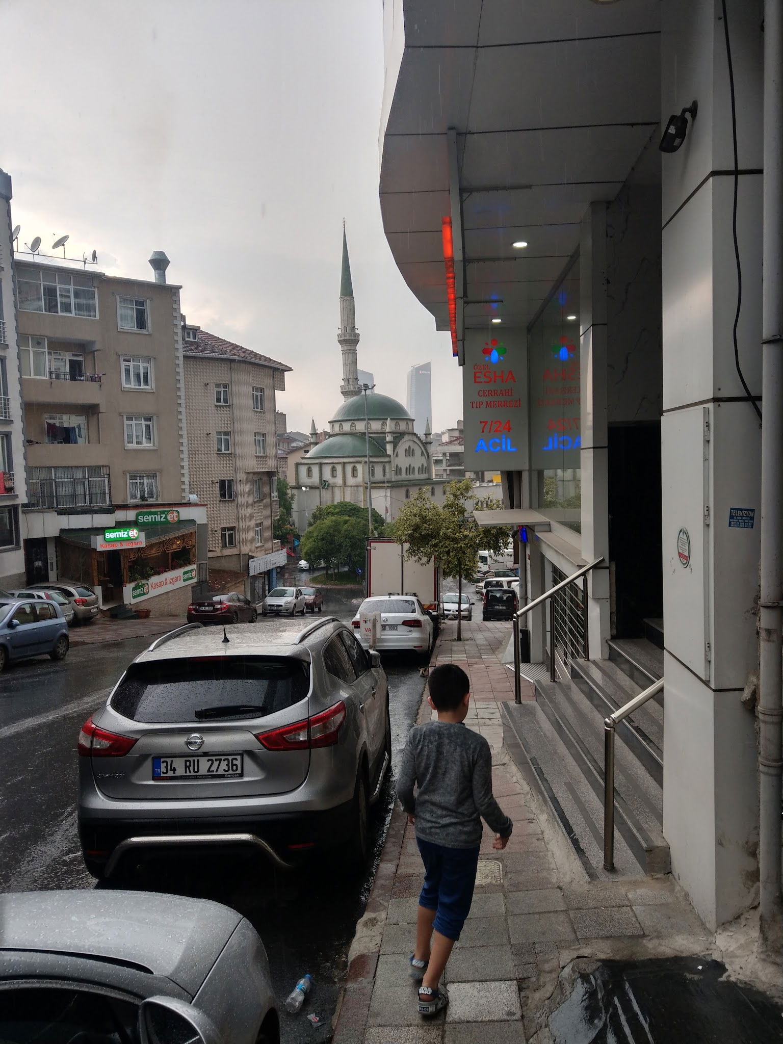 Semiz Et Kağıthane Şubesi Kasap & Izgara Salonları