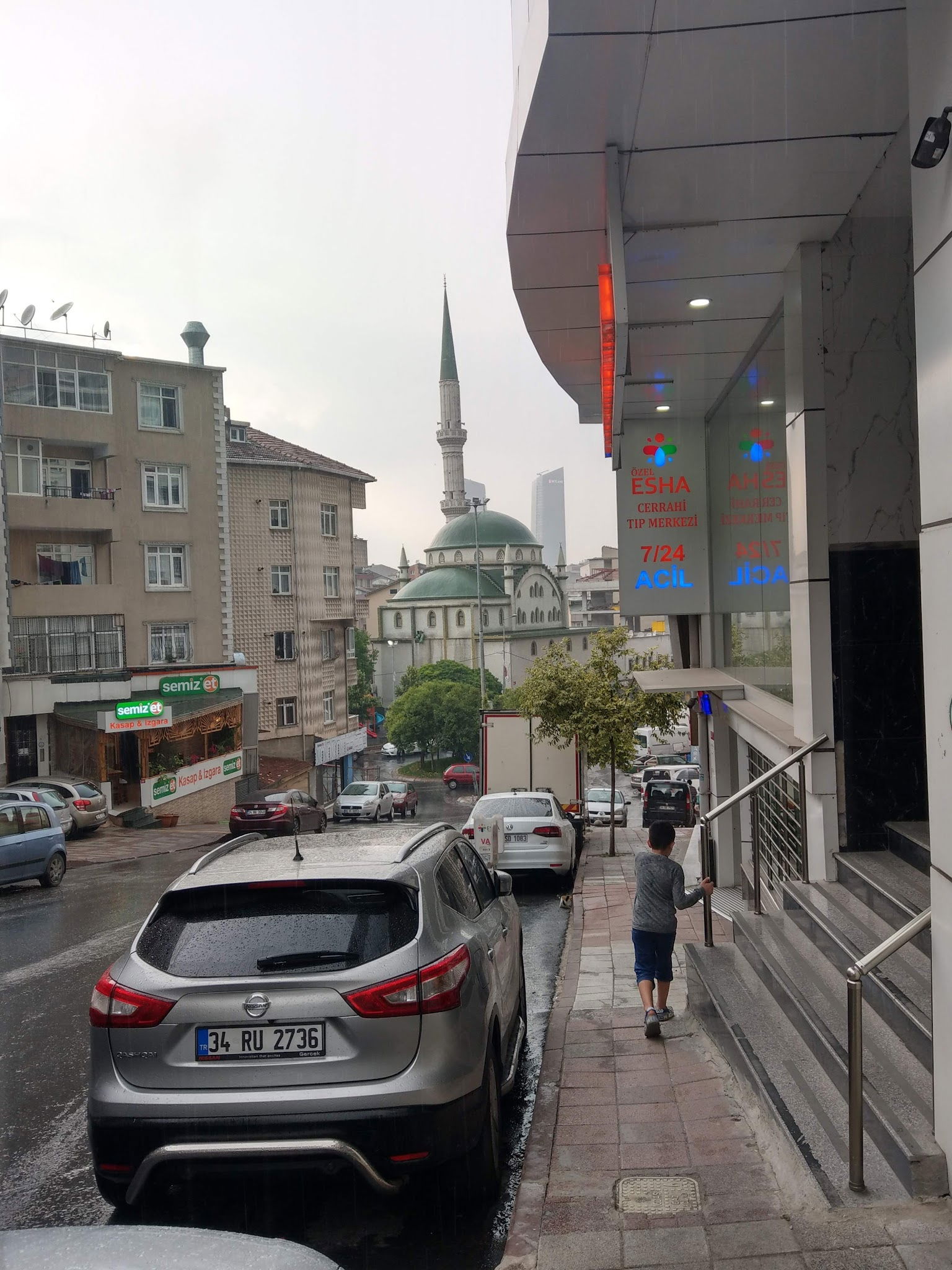 Semiz Et Kağıthane Şubesi Kasap & Izgara Salonları