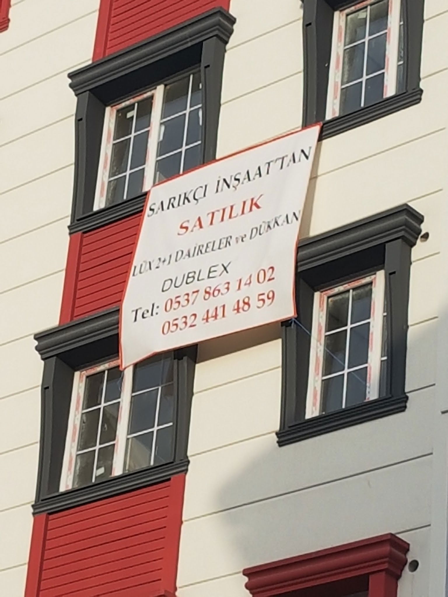 Semiz Et Kağıthane Şubesi Kasap & Izgara Salonları