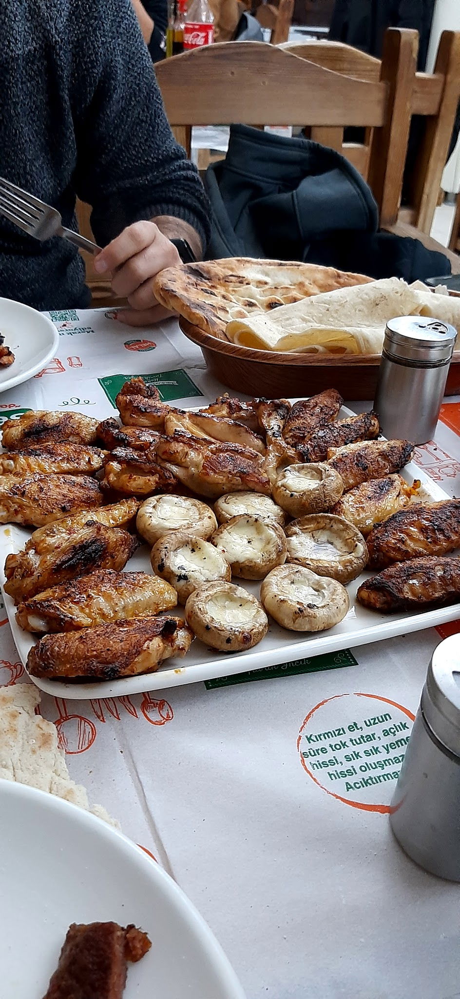 Semiz Et Kağıthane Şubesi Kasap & Izgara Salonları