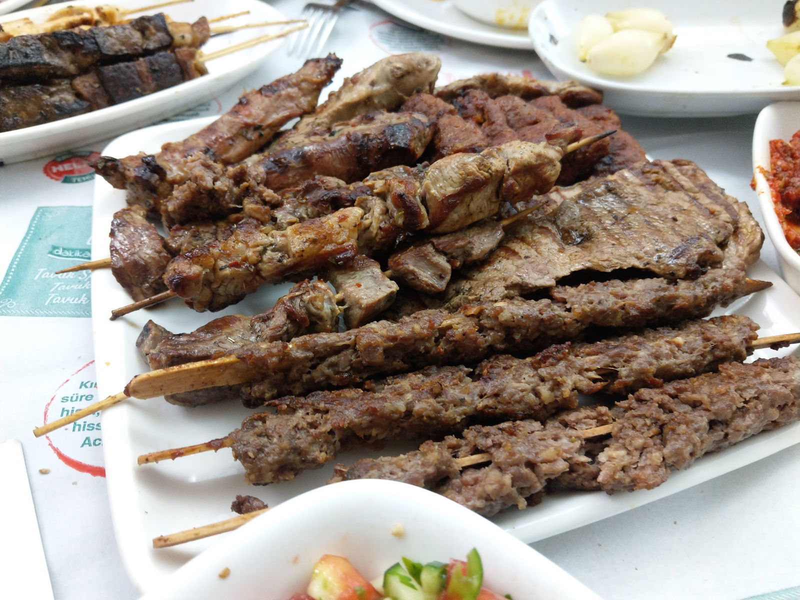 Semiz Et Kağıthane Şubesi Kasap & Izgara Salonları