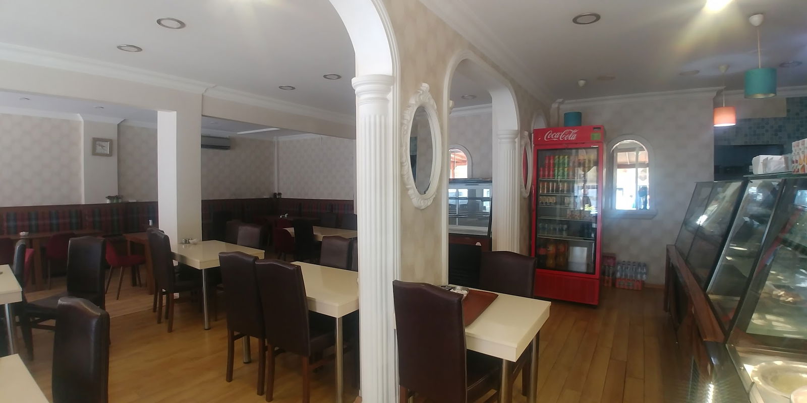 Festi̇no Pasta & Cafe