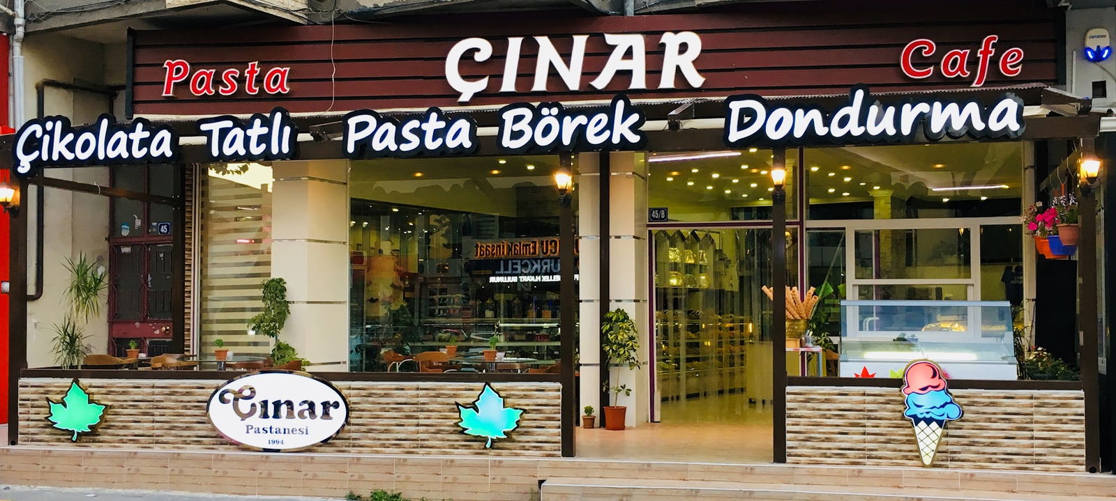 Çınar Pastanesi