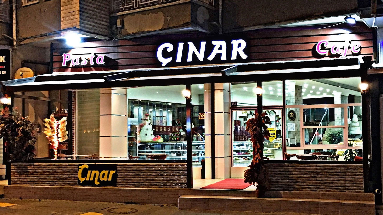 Çınar Pastanesi