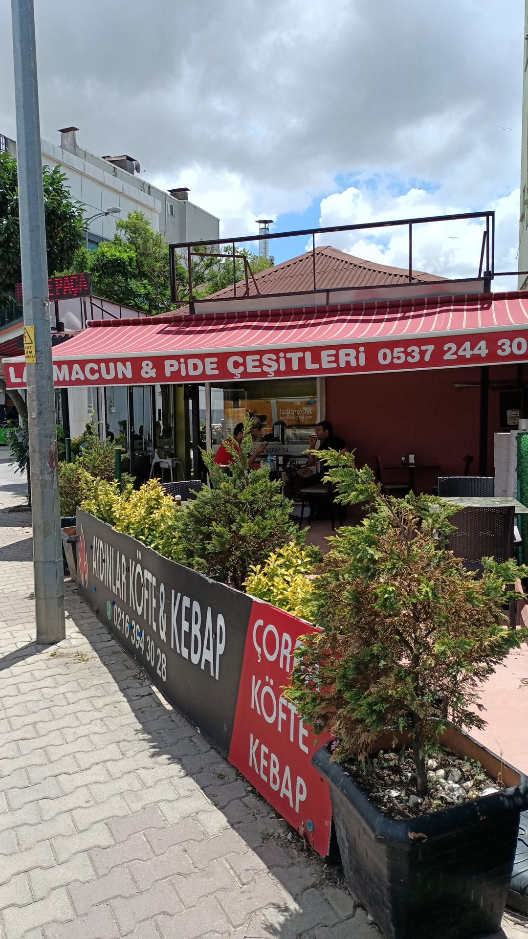 Aydinlar Köfte &Kebap