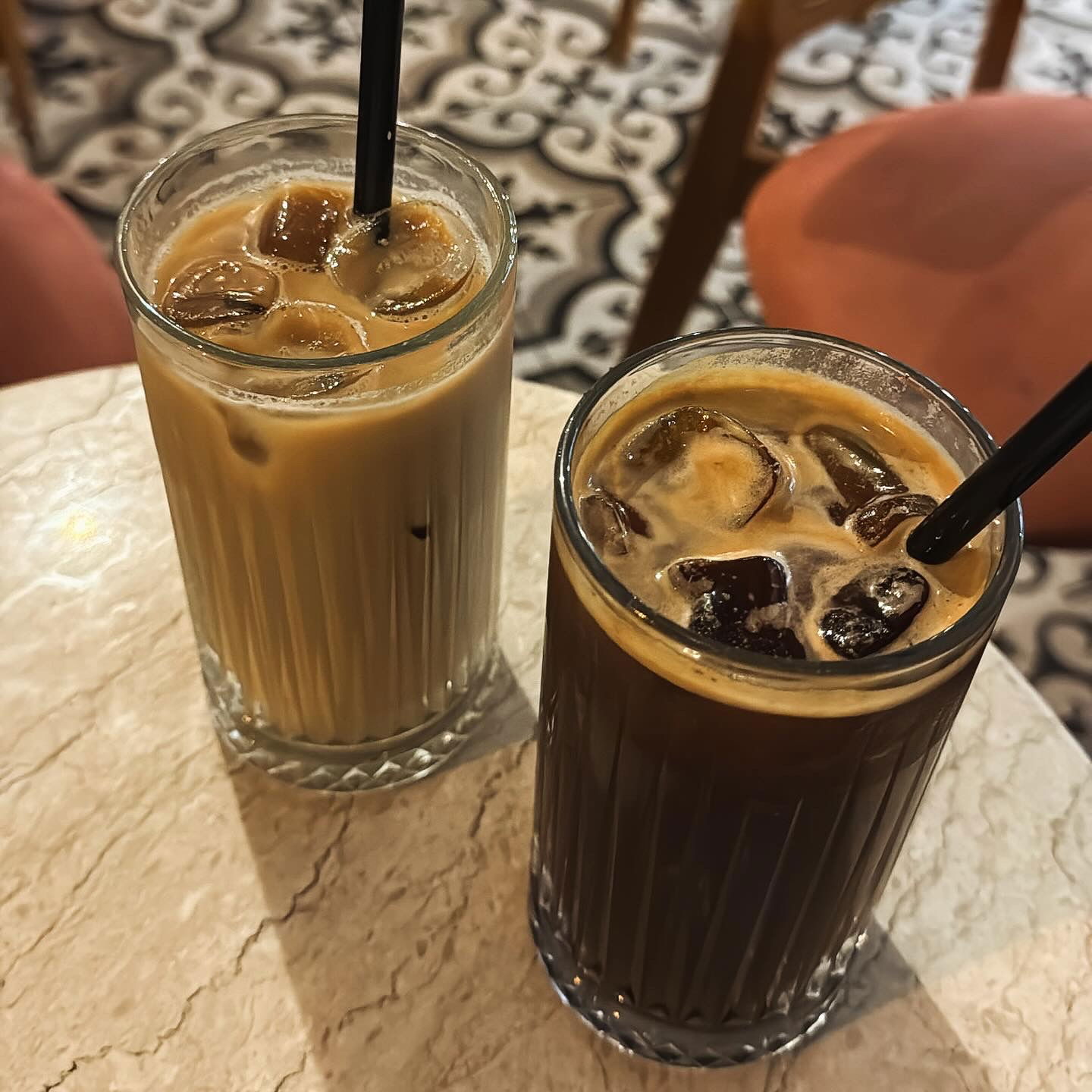 Caffé Di Toeé Bestekar