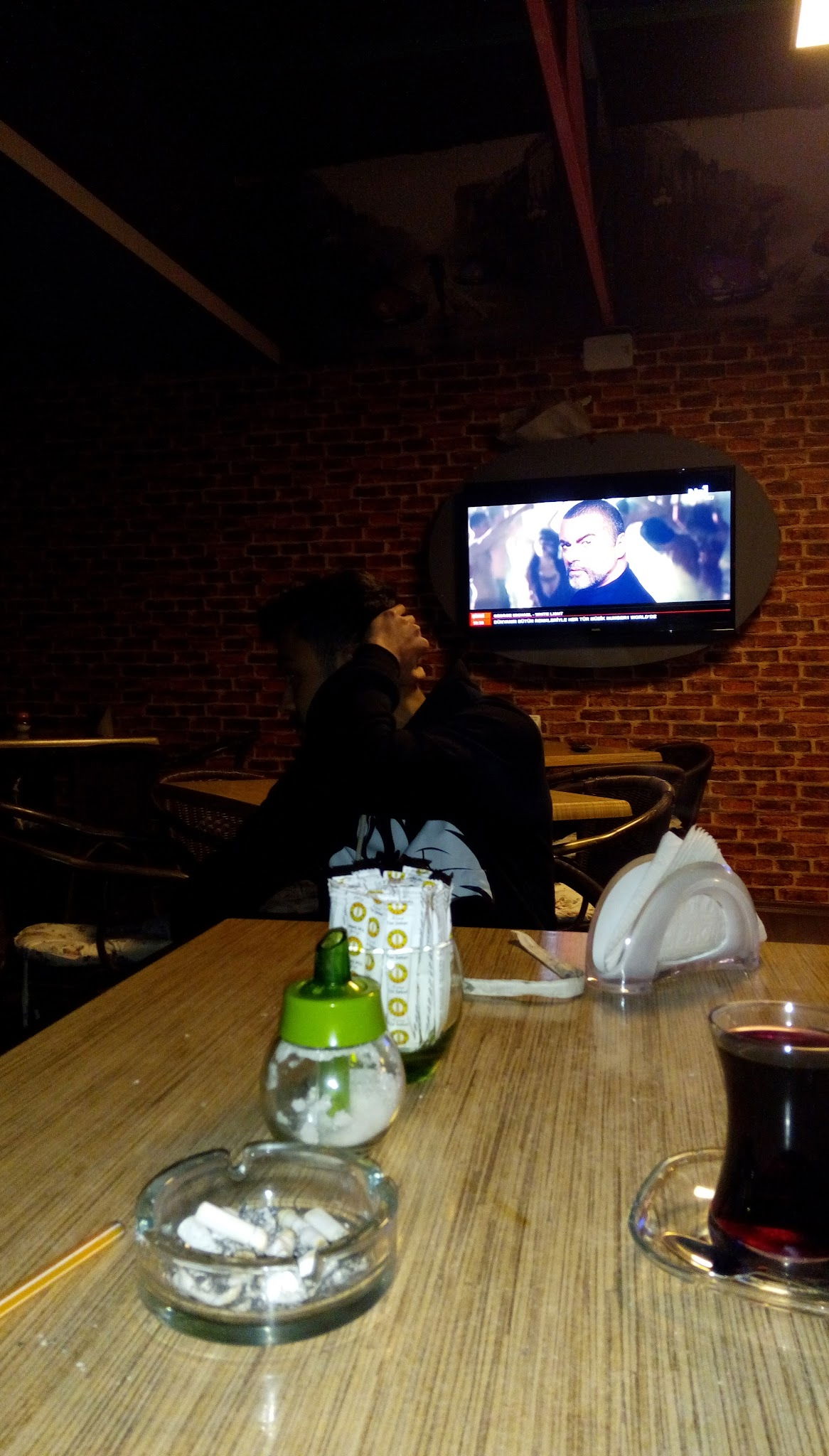 Köfteci̇ Hüseyi̇n 27