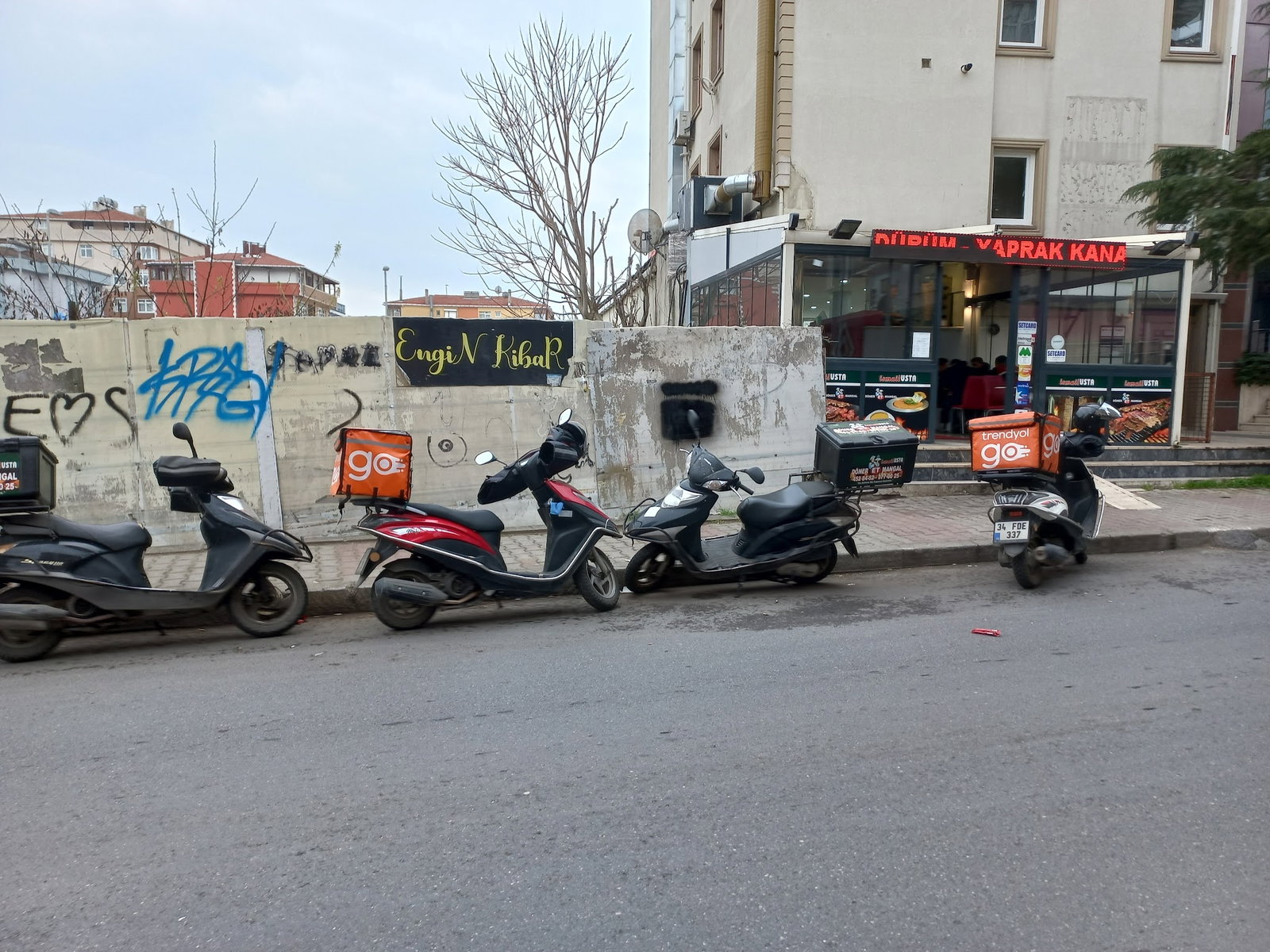 Oğuzlar Döner Et Mangal